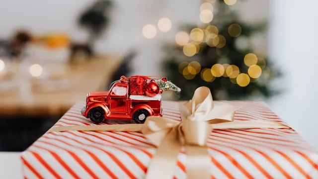 Holiday Estate Planning Tips for Christmas 2025